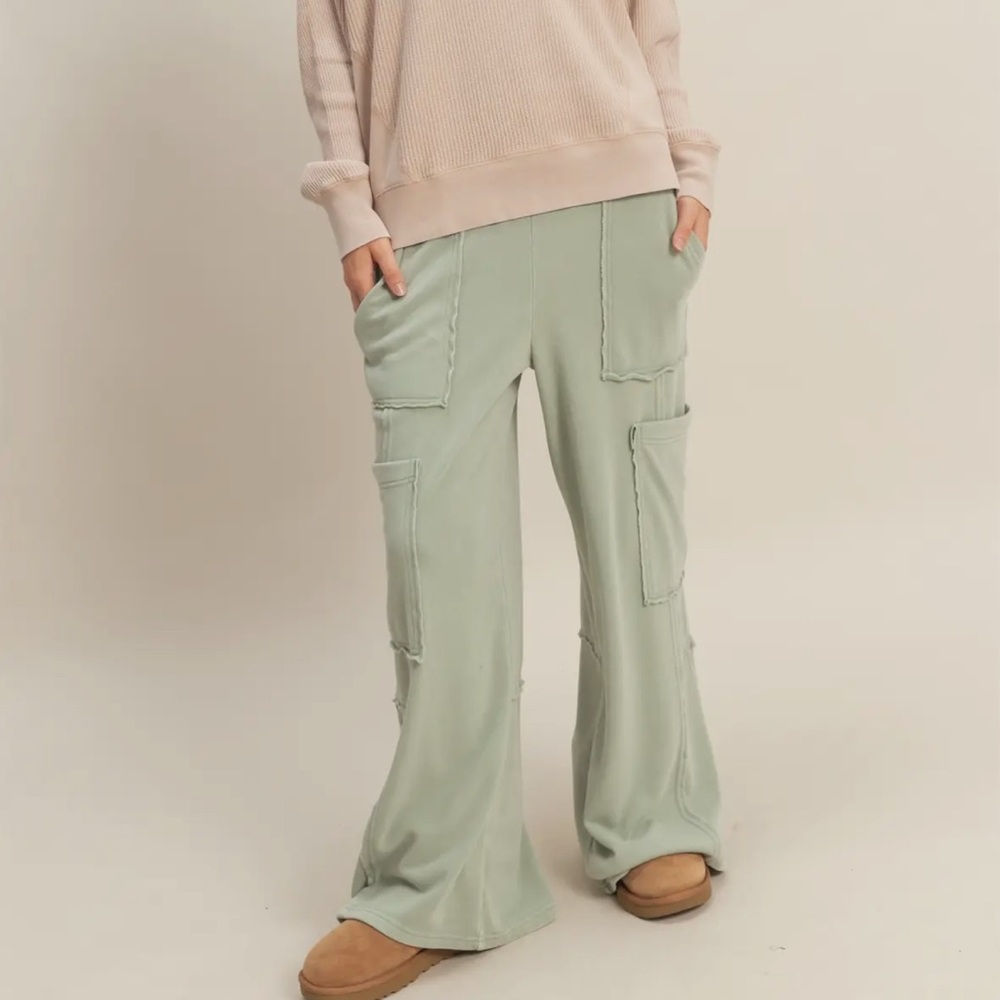 New sage green wide leg, oversized, relaxed, Cargo Pants